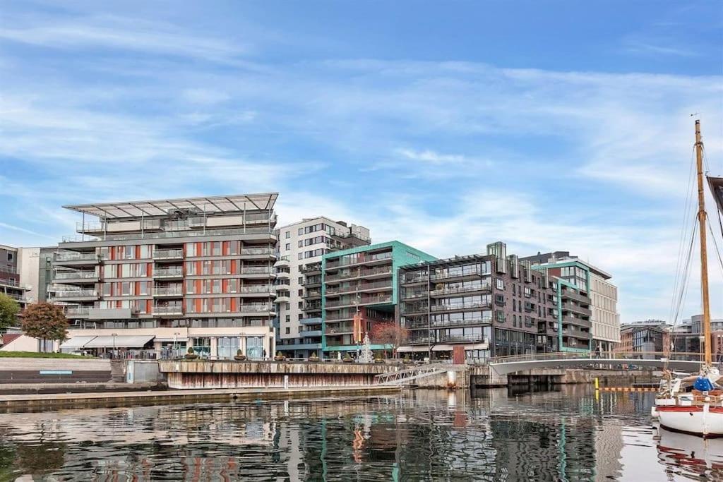 Tjuvholmen / Aker Brygge - Most Expensive Area In Oslo! Apartment ภายนอก รูปภาพ
