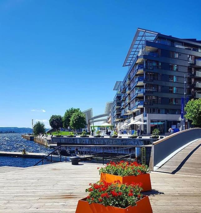 Tjuvholmen / Aker Brygge - Most Expensive Area In Oslo! Apartment ภายนอก รูปภาพ