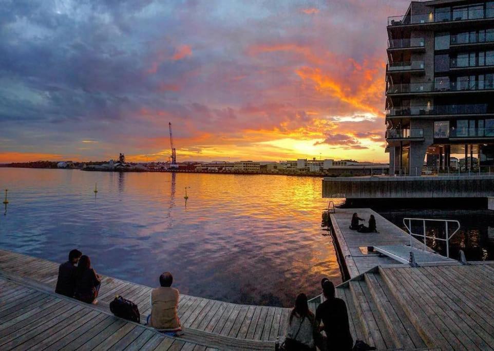 Tjuvholmen / Aker Brygge - Most Expensive Area In Oslo! Apartment ภายนอก รูปภาพ